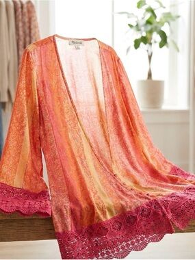 Simply Noelle Pink and Orange Striped Lace-Trim Kimono Top